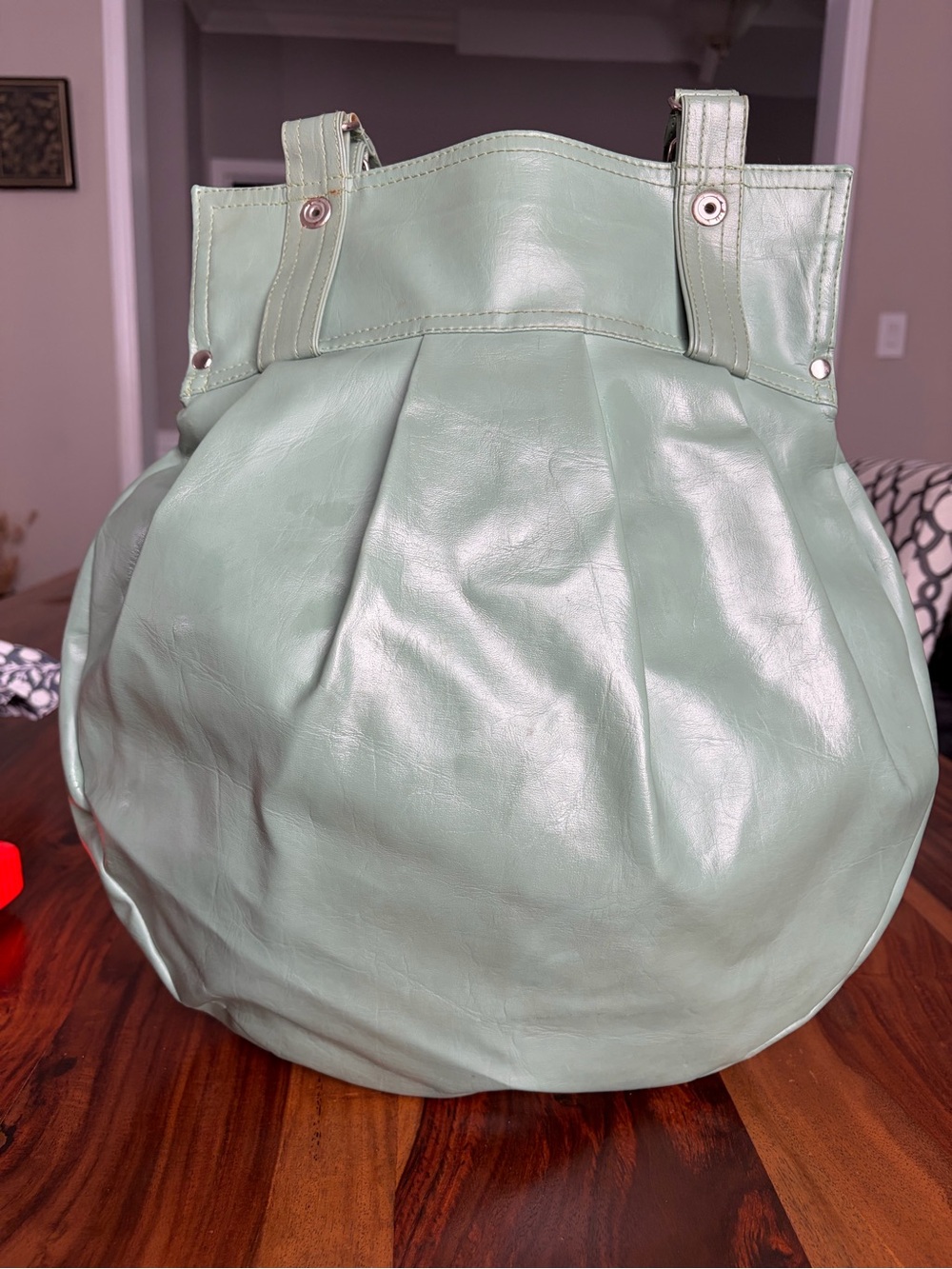 Unique Mint Green Women’s Tote Bag